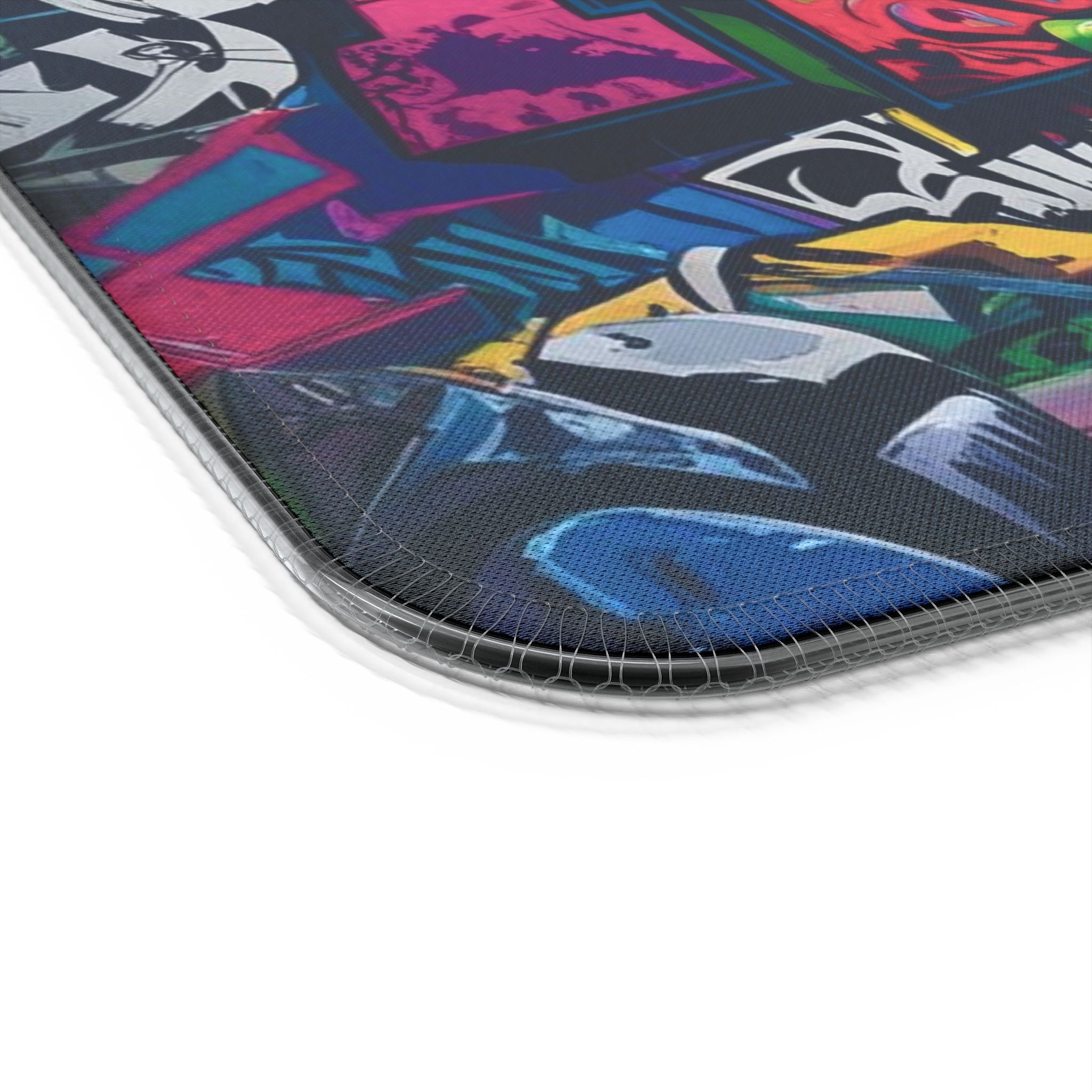 LED-Gaming-Mauspad – Kabelloses Laden, buntes Graffiti-Design die Naht