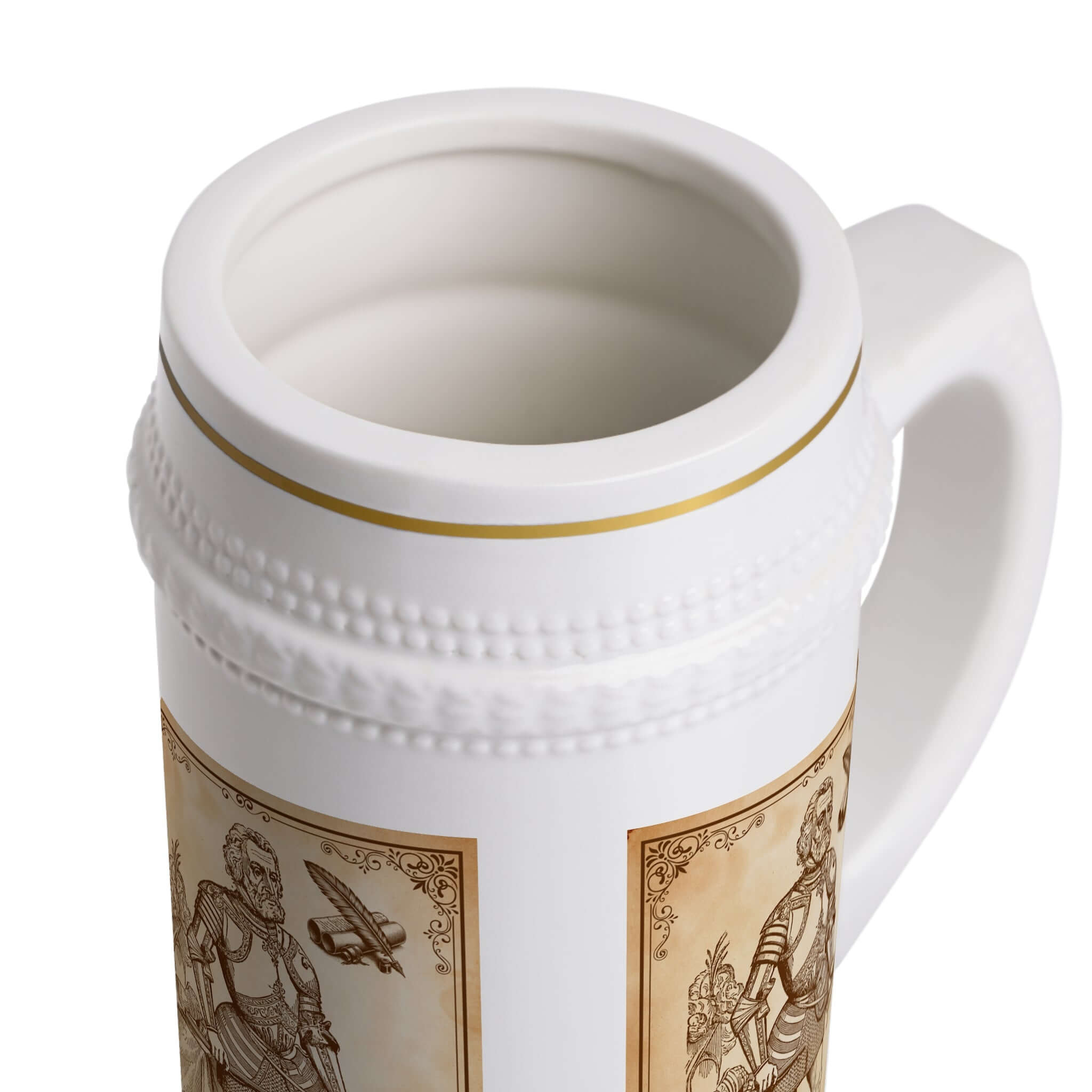 Bierkrug — Mittelalterliches Design Ein Bierkrug, der die Atmosphäre vergangener Zeiten zurückbringt. Mit seinem mittelalterlichen Design wird er zum besonderen Highlight für Liebhaber von Geschichte und Tradition: Design: Inspiriert von mittelalterliche