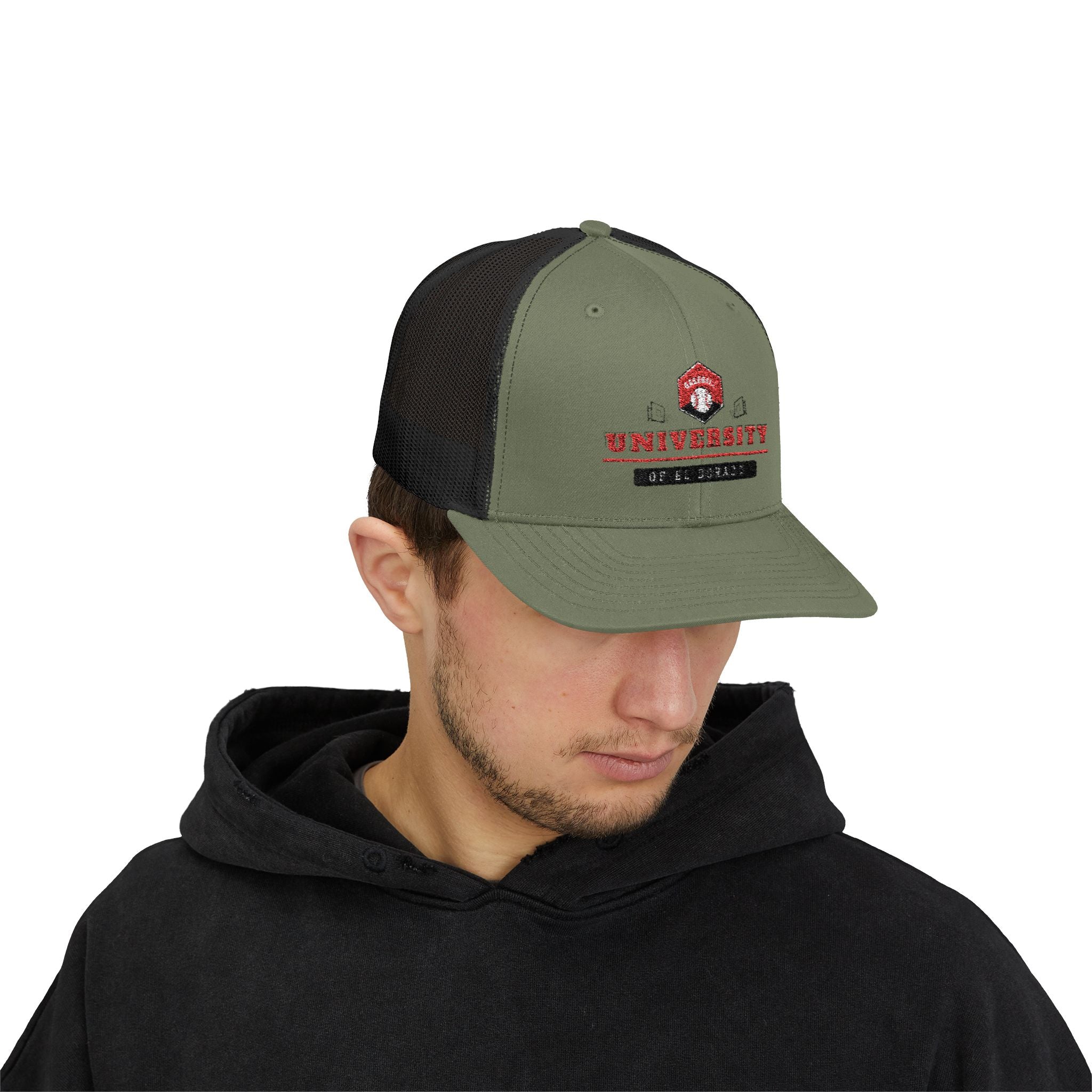 Snapback Trucker Cap schwarz Olive auf dem Kopf