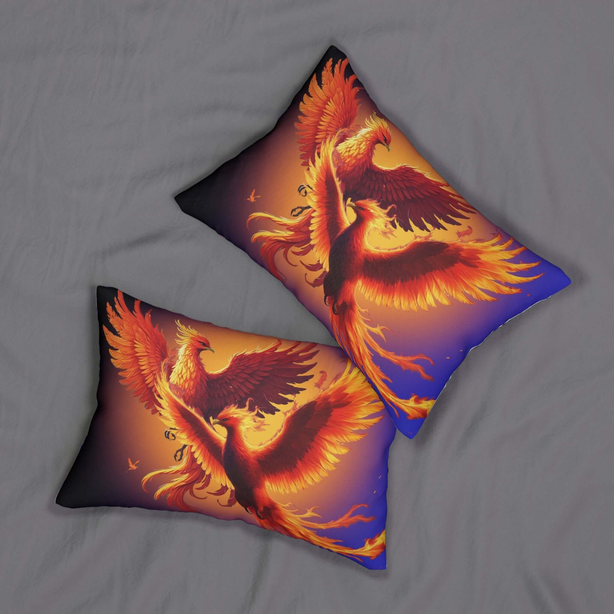 Lendenkissen mit Phönix Motiv zum Kuscheln, rechteckiges Design mit zwei gold-roten Phönixen auf nachtblauem Hintergrund.