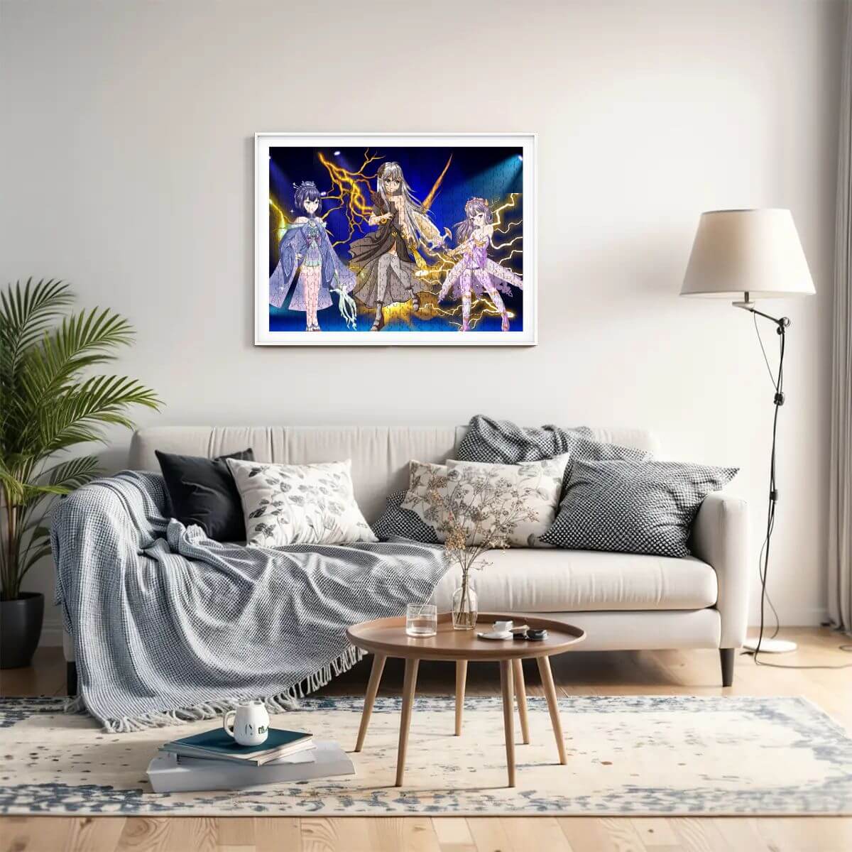 Drei Charaktere in einem Kunstwerk, das in einem Wohnzimmer an der Wand hängt, mit gemütlicher Einrichtung.