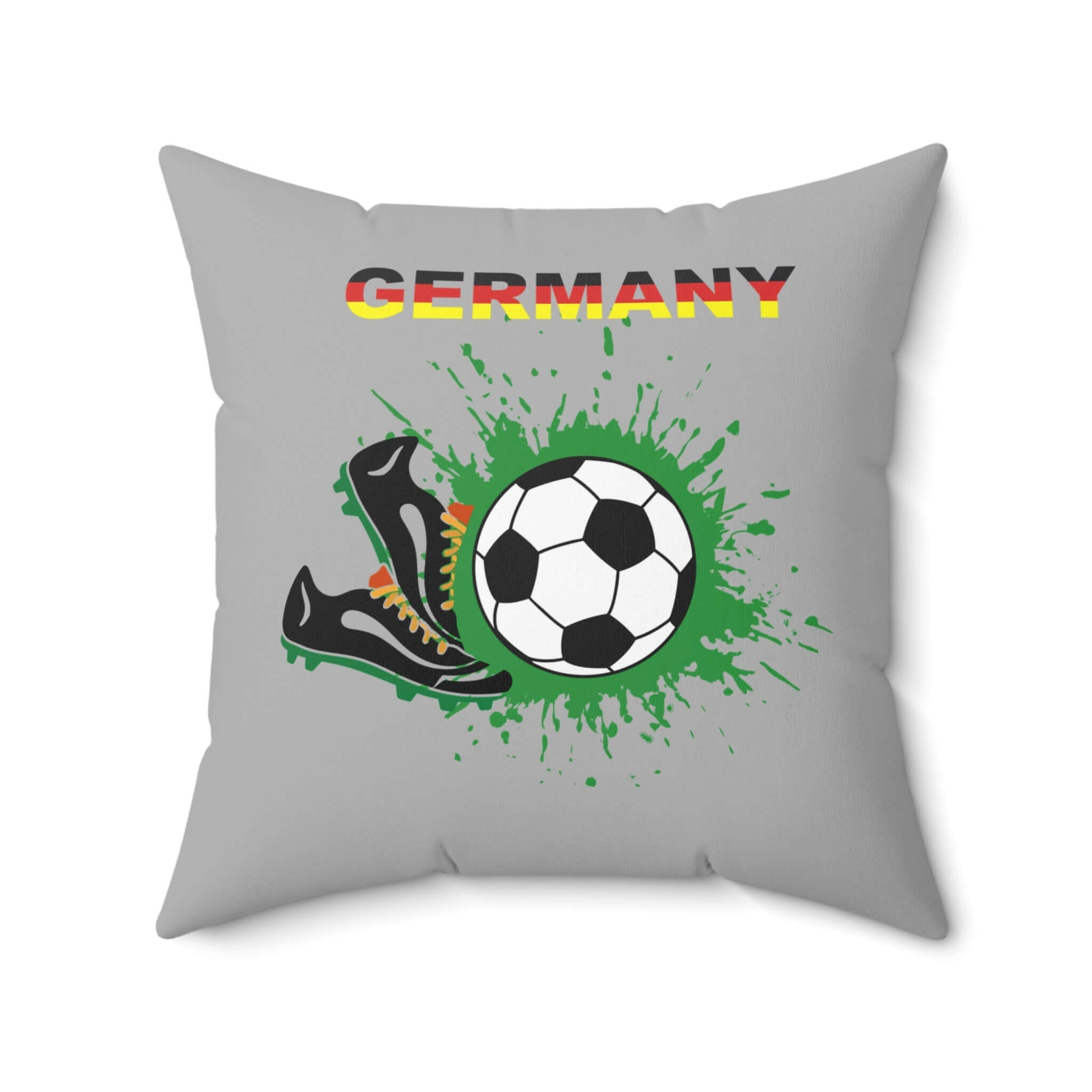Dekorkissen mit Fußball-Motiv Germany mit Fußballgrafik und Deutschland-Text auf grauem Hintergrund.