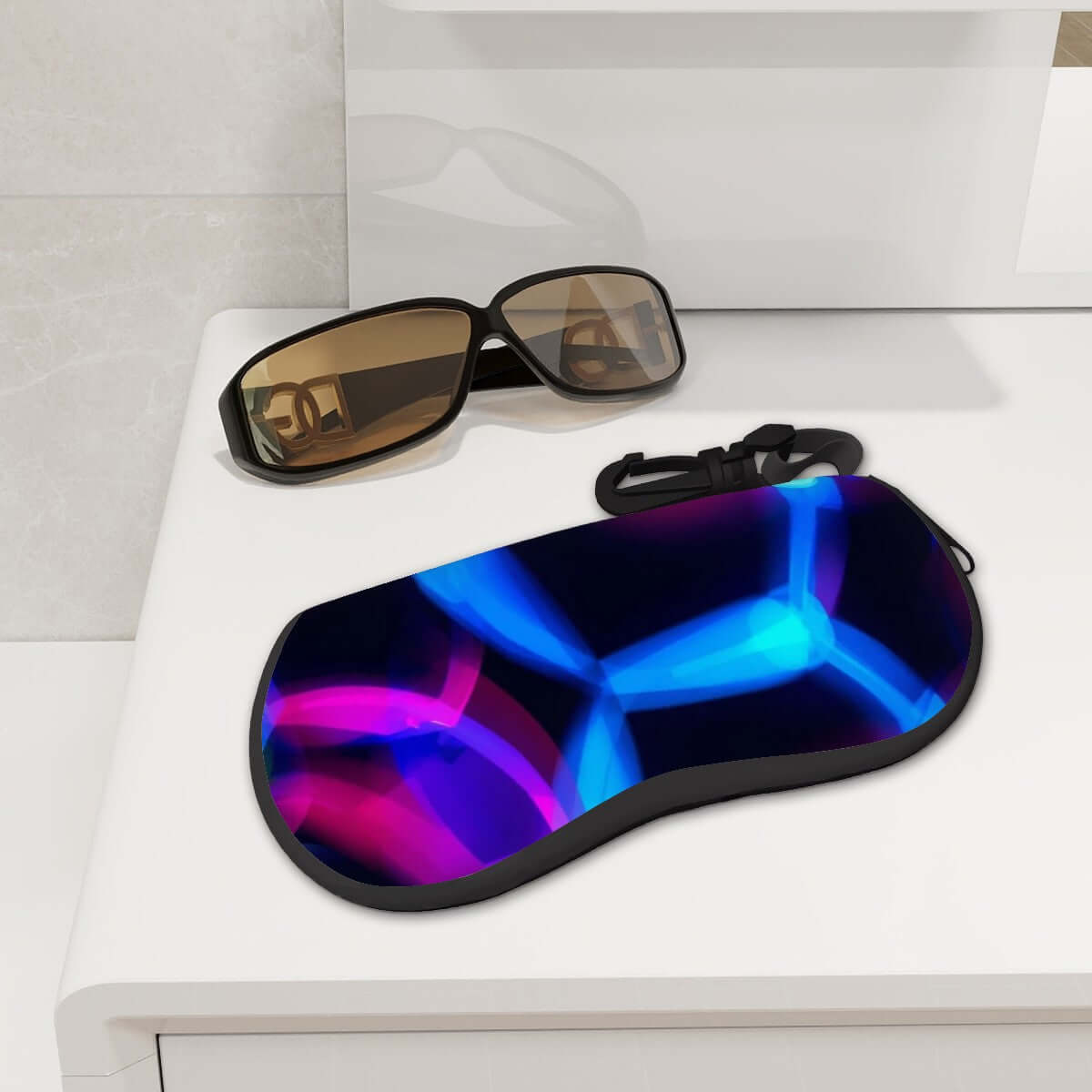 Brillenetui  mit ein schönes Design veredelt