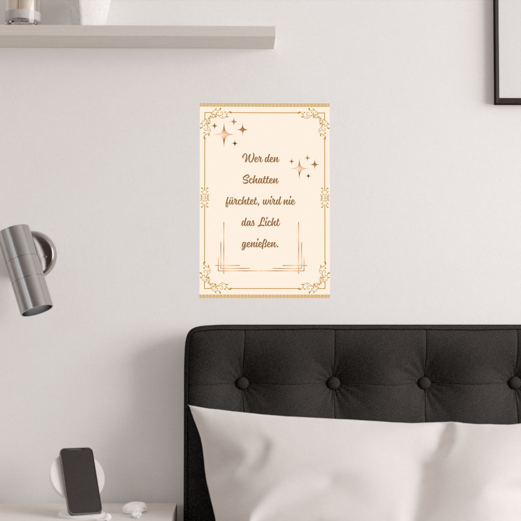 Elegantes Satin-Wandkunst-Poster | Inspirierendes Zitat-Dekor über das Bett