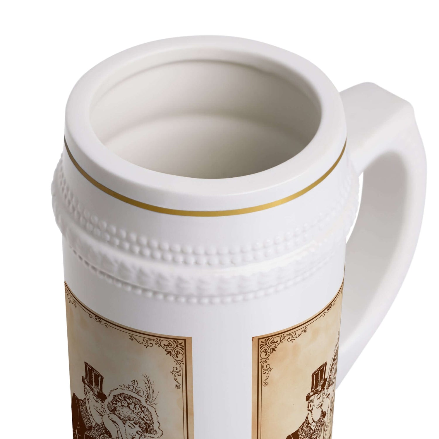 Bierkrug mit viktorianischem Pärchen Motiv Ein Bierkrug, der Romantik und Geschichte vereint. Das kunstvolle Motiv eines viktorianischen Pärchens macht ihn zu einem besonderen Stück für Liebhaber klassischer Designs:  Design: Detailreiches Porträtmotiv im