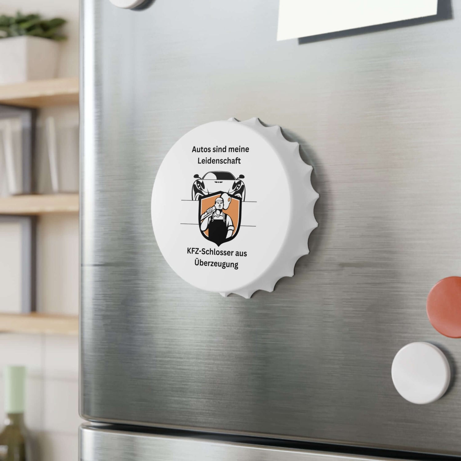 Flaschenöffner – Geschenk für Automechaniker Ein Flaschenöffner, der nicht nur praktisch ist, sondern auch perfekt zum Beruf und Hobby passt. Mit seinem Automechaniker-Design wird er zum originellen Geschenk für alle Schrauber und Werkstatt-Fans.  Design: