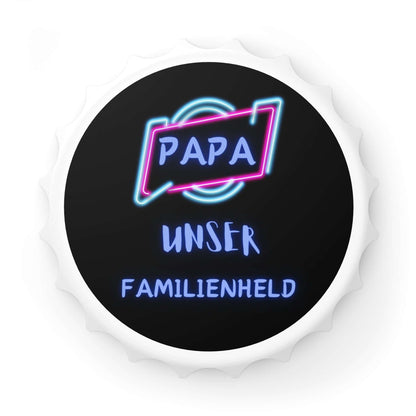 Flaschenöffner – „Papa Unser Familienheld“ Ein Flaschenöffner, der nicht nur praktisch ist, sondern auch eine liebevolle Botschaft vermittelt. Mit dem Spruch „Papa Unser Familienheld“ wird er zum perfekten Geschenk, das Wertschätzung und Humor vereint.  D