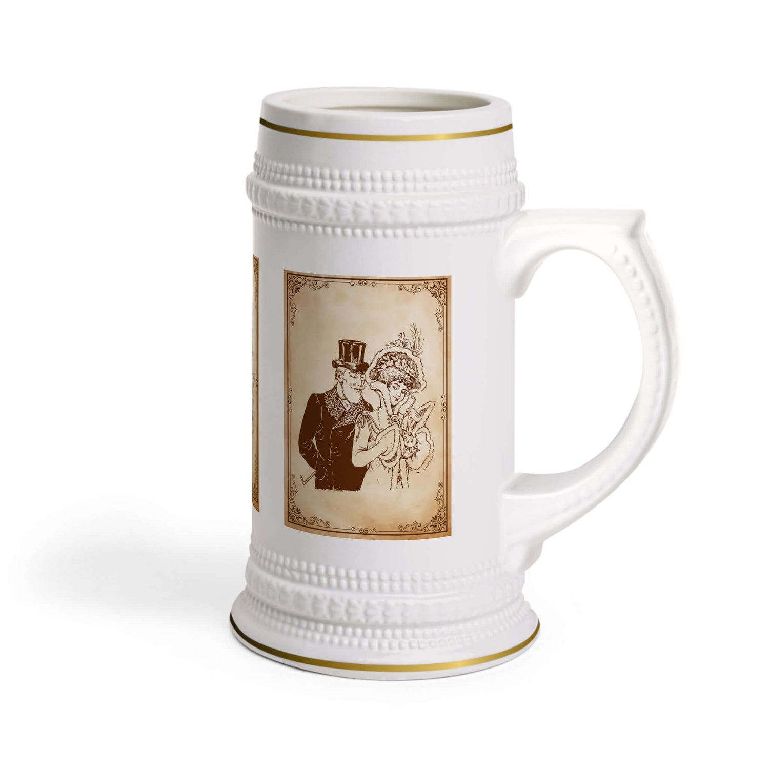 Bierkrug mit viktorianischem Pärchen Motiv Ein Bierkrug, der Romantik und Geschichte vereint. Das kunstvolle Motiv eines viktorianischen Pärchens macht ihn zu einem besonderen Stück für Liebhaber klassischer Designs:  Design: Detailreiches Porträtmotiv im