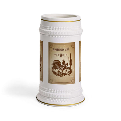 Bierkrug – „Adrenalin Auf Vier Hufen“ Ein Bierkrug, der nicht nur praktisch ist, sondern auch eine starke Botschaft vermittelt. Mit dem Spruch „Adrenalin Auf Vier Hufen“ und einem passenden Pferde-Motiv wird er zum perfekten Geschenk für Reitsport- und Pf