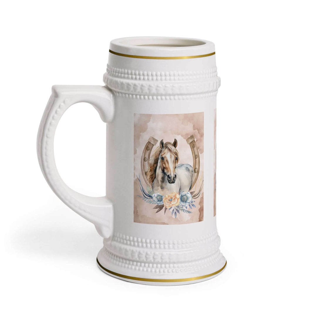 Bierkrug aus Keramik mit Pferde- und Hufeisenmotiv – Aquarell-Reitmotiv Ein Bierkrug, der nicht nur praktisch ist, sondern auch mit einem eleganten und künstlerischen Motiv begeistert. Das Aquarell-Design mit Pferd und Hufeisen macht ihn zu einem besonder