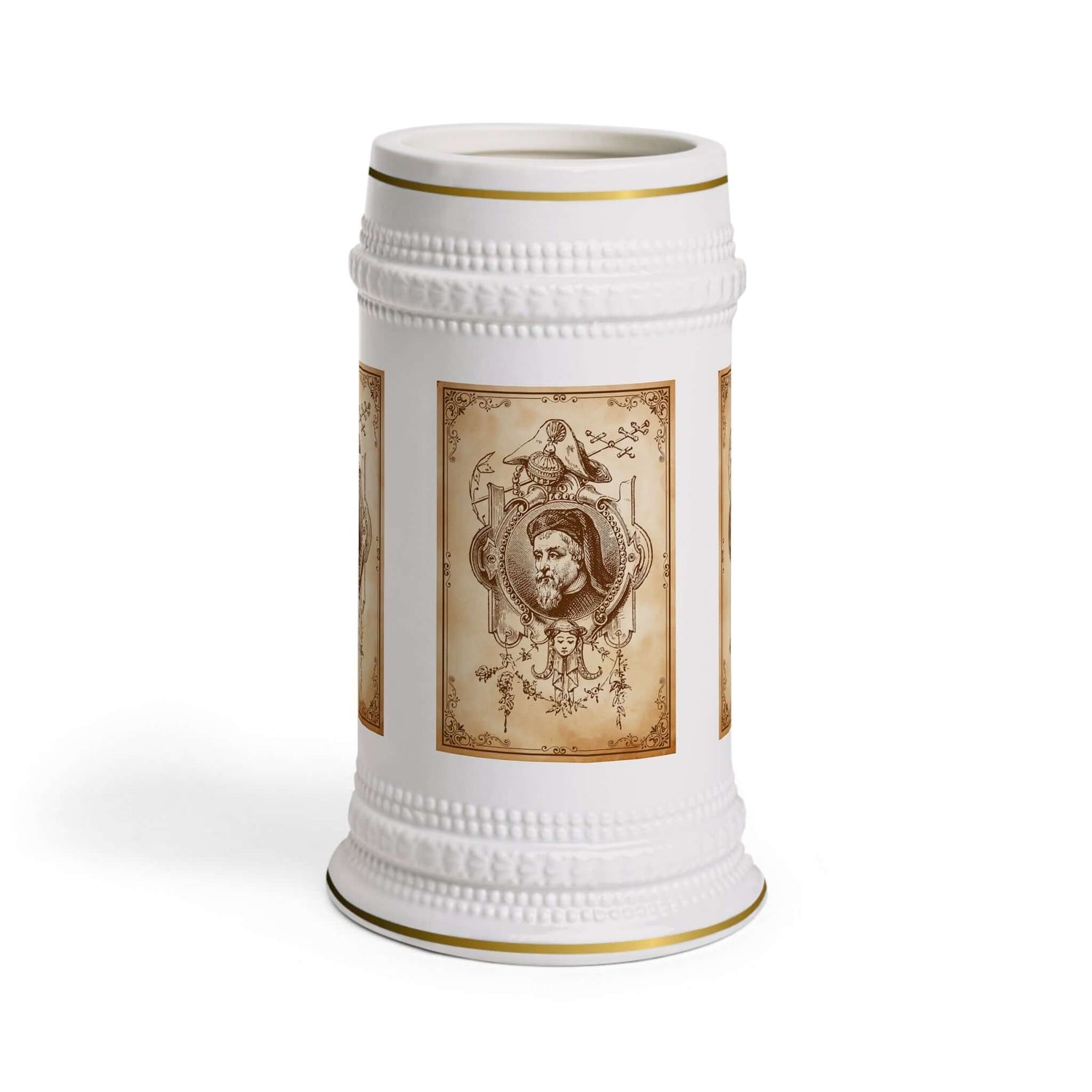 Bierkrug mit Porträtmotiv – Antikes Sepia-Gentleman-Design Ein Bierkrug, der Geschichte erzählt und Eleganz ausstrahlt. Das antike Sepia-Design mit Gentleman-Porträt macht ihn zu einem besonderen Sammlerstück und Alltagsbegleiter:  Design: Klassisches Por