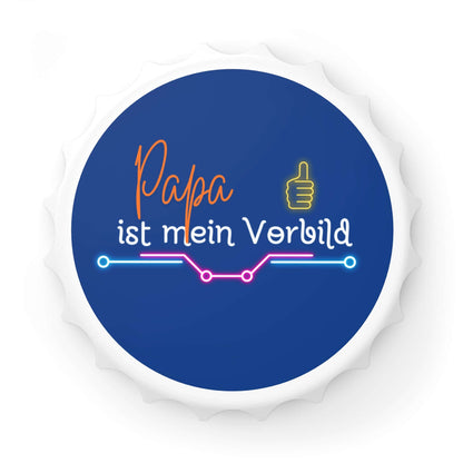 Flaschenöffner – „Papa ist mein Vorbild“ Ein Flaschenöffner, der nicht nur praktisch ist, sondern auch eine liebevolle Botschaft vermittelt. Mit dem Spruch „Papa ist mein Vorbild“ wird er zum perfekten Geschenk, das Wertschätzung und Humor vereint.  Desig