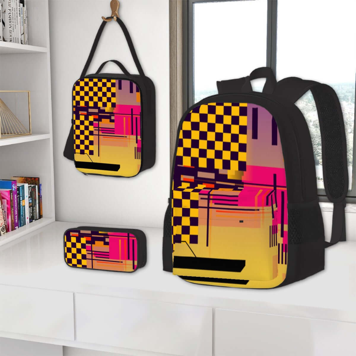 3er-Set Taschen (Oxford-Rucksack, Lunchtasche &amp; Federmäppchen) in modernen Farben auf Schreibtisch und Wand, aus Oxford-Stoff (Polyester)