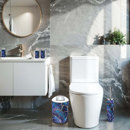 Badezimmer-Accessoires-Set, 5-teilig im modernen Bad mit luxuriösem Design, inklusive Zahnbürstenbecher und Zahnbürstenhalter.