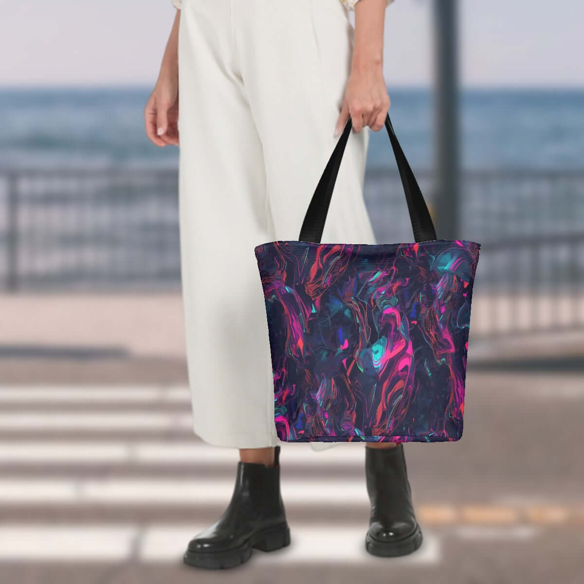 Damen Schultertasche aus Polyester mit abstraktem Muster, 11x7x13 Zoll, ideal zum Einkaufen. Moderne Handtasche, leicht und stilvoll.