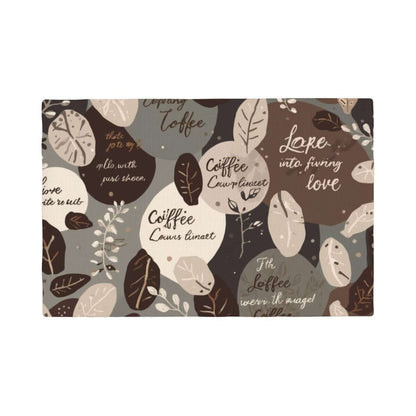 Doppellagige Tischsets aus Leinenimitat mit Kaffeeblättern und -sprüchen, ideal für Wärmeisolierung bis 60°C und doppelseitigem Design.