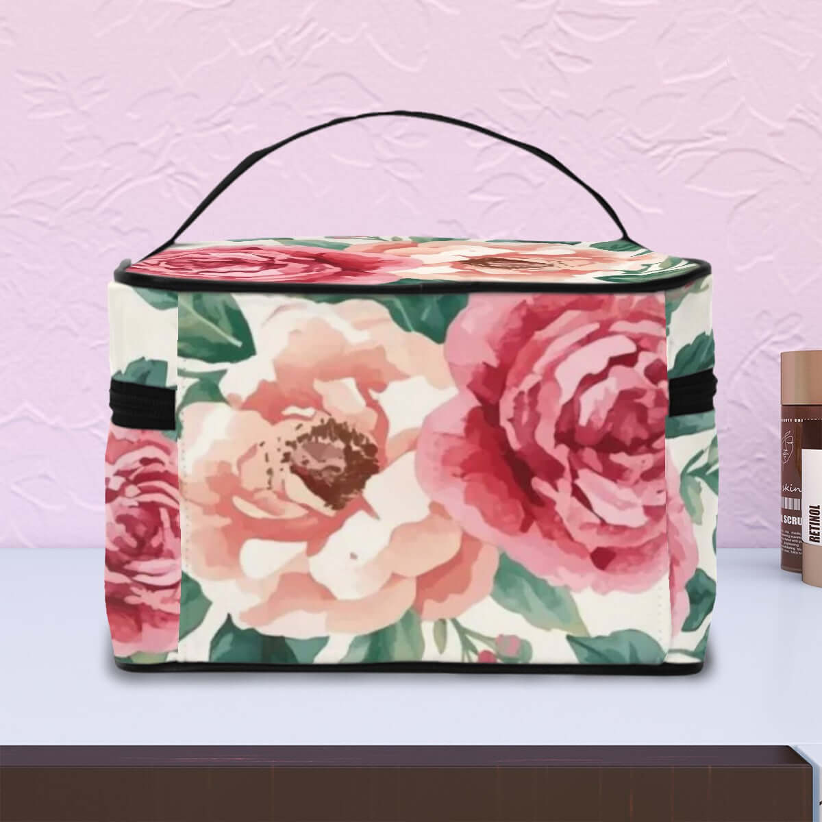 Floral Tragbare Reise-Kosmetiktasche aus Polyester mit großer Kapazität. Details für Tragbare Reise-Kosmetiktasche ansehen.