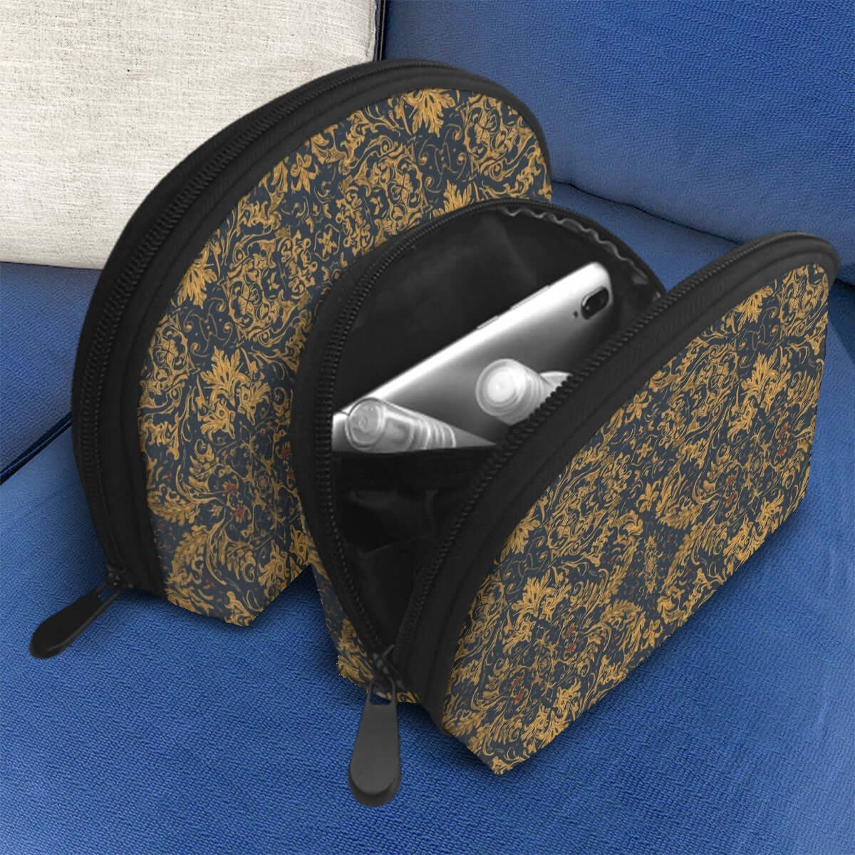 Storage Bags Set of 2 with zipper closure, large and small sizes, featuring a decorative pattern, polyester material. Details für PU-Tragetasche für Damen ansehen.