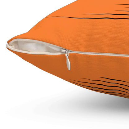 Dinosaurier-inspiriertes Dekokissen, Lustiges Wohndekor - Detailansicht eines orangen Kissenbezugs mit Reißverschluss. Kissen