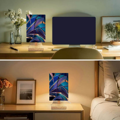 Quadratische Tischlampe aus Leinen und Gummiholz, 5,5x5,5x11 Zoll, UV-Druck, für gemütliche Atmosphäre in Wohnbereich, Fernbedienung fähig.