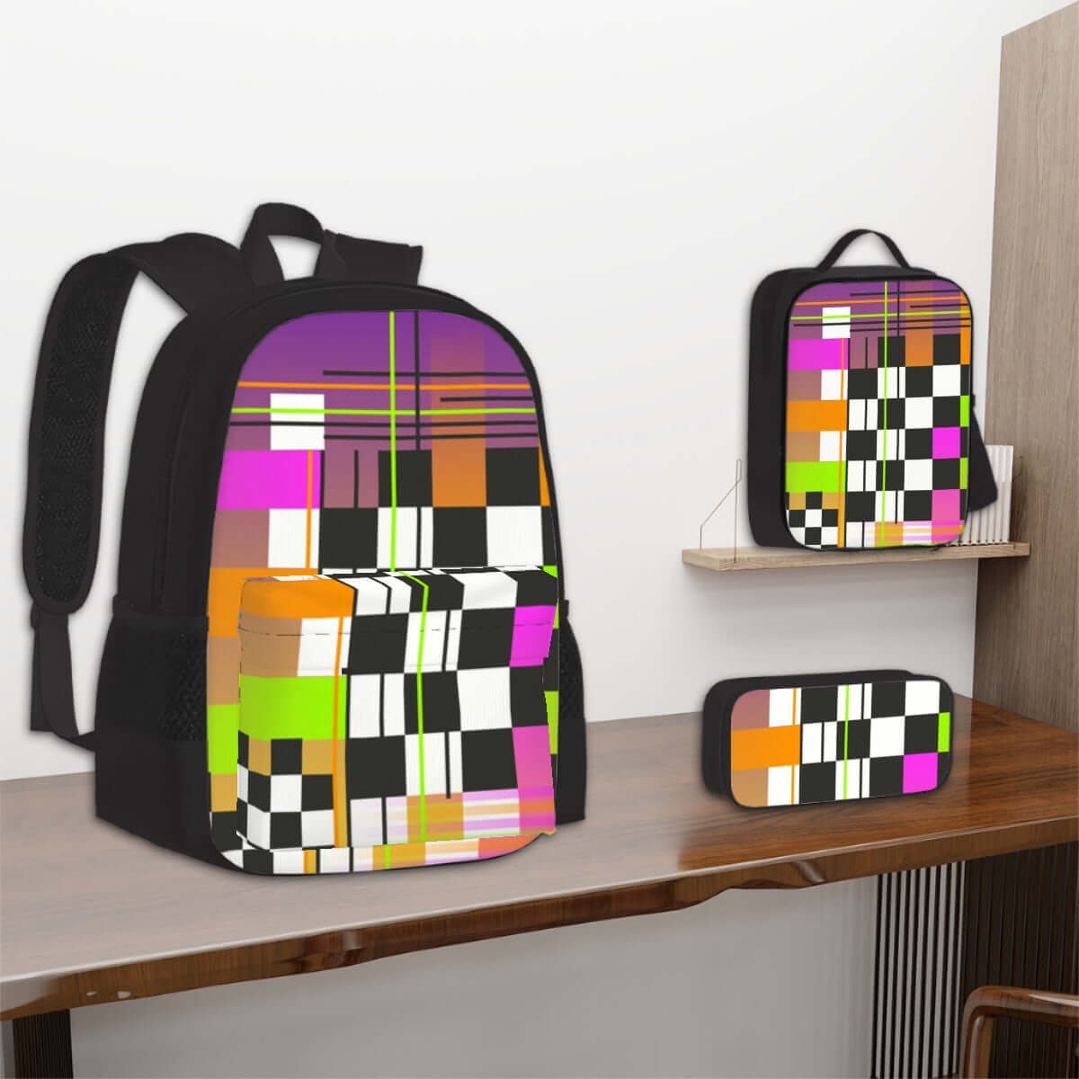 3er-Set Taschen (Oxford-Rucksack, Lunchtasche &amp; Federmäppchen) aus Oxford-Stoff mit farbigem Design auf Holzregal