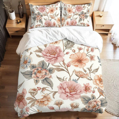 Komplettes Bettwäscheset mit floralem Design aus 90GSM Polyester, bestehend aus Bettbezug und Kissenbezügen. Hochwertig und atmungsaktiv.